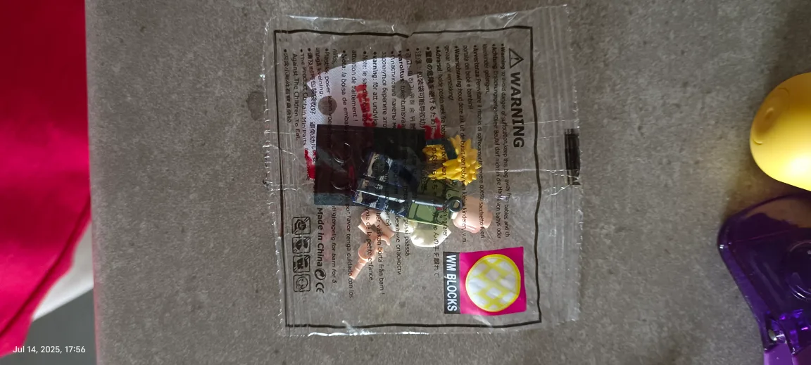 Tiny Toys - New in Package image indicator(4)