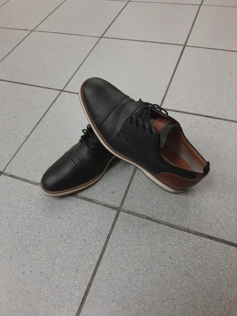 Steve Madden Men's Dress Shoes Size 9 thumbnail