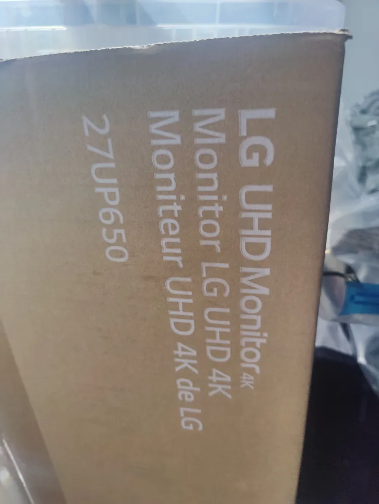 LG 27" 4K UHD Monitor image indicator(6)