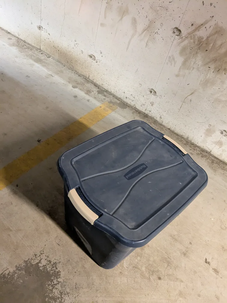 Rubbermaid Storage Container thumbnail