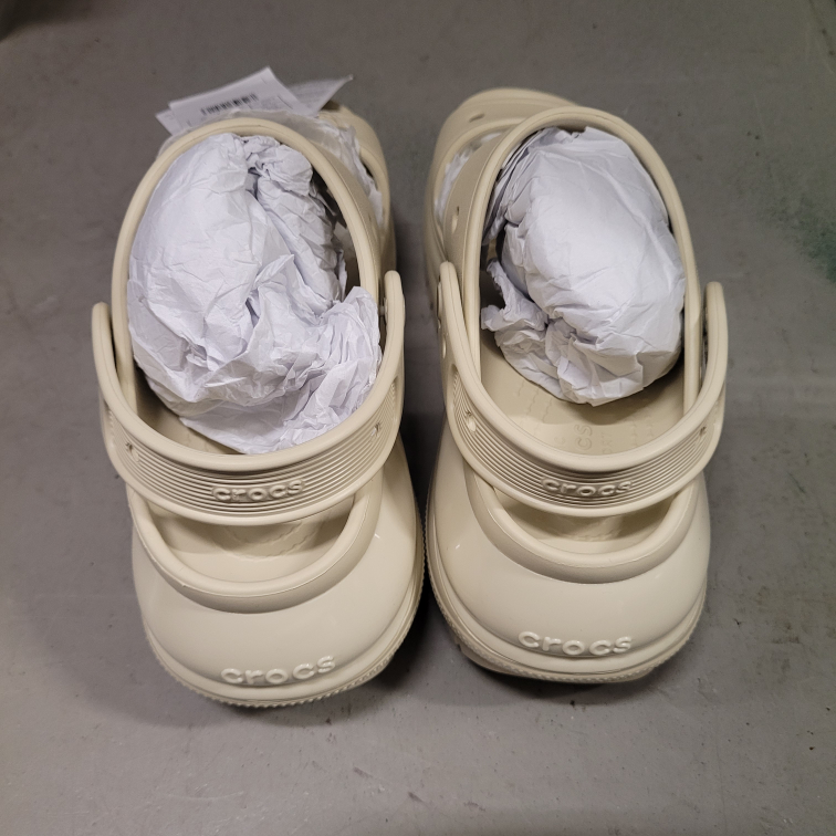 Crocs Mega Crush Platform Sandals Size 7 - photo 3