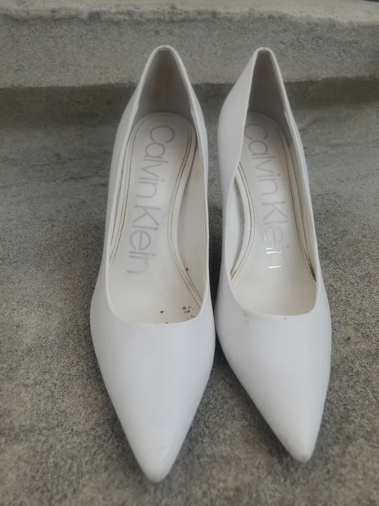 Calvin klein size 7.5 thumbnail