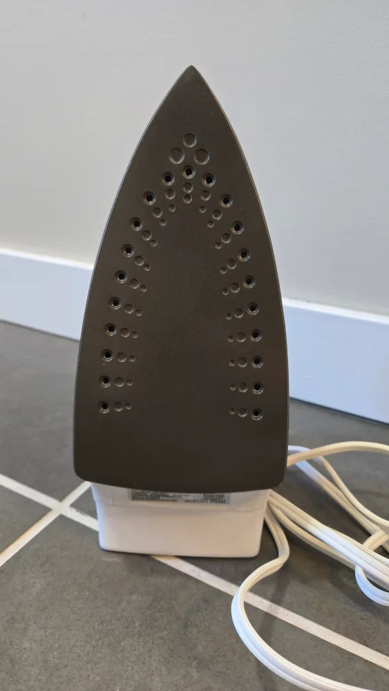 Black & Decker Purple Steam Iron image indicator(3)