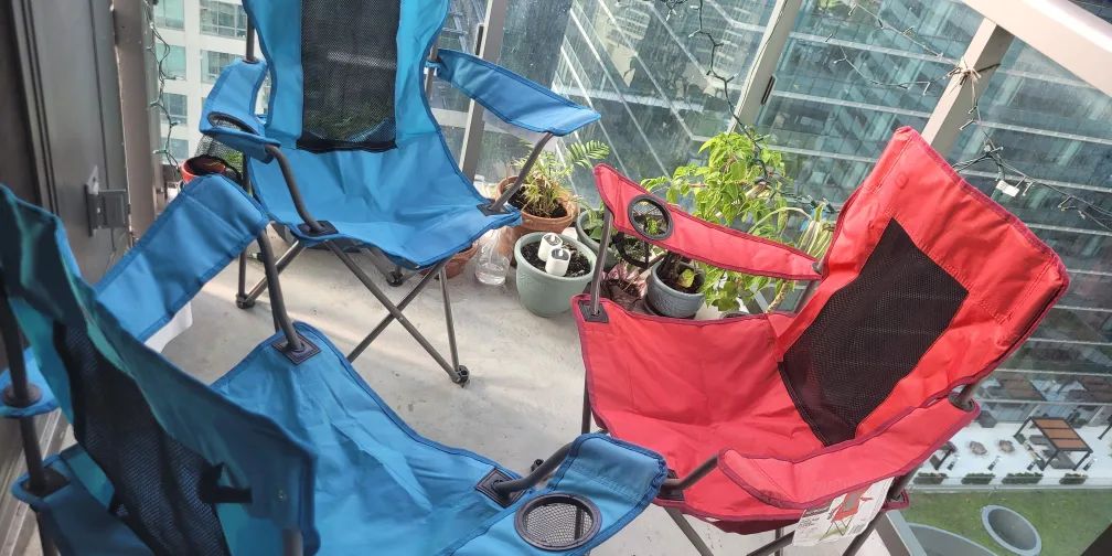 Cnadian tire Camp Chairs- Red/Blue thumbnail