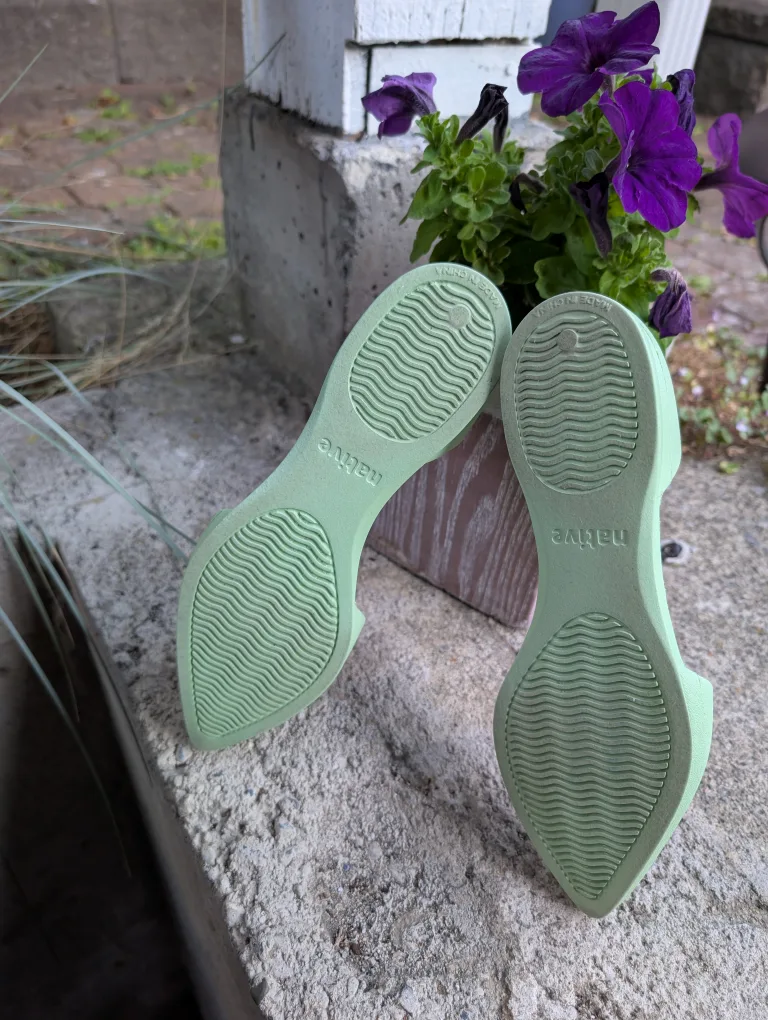 Native Shoes Audrey - Size 6w Mint Green image indicator(5)