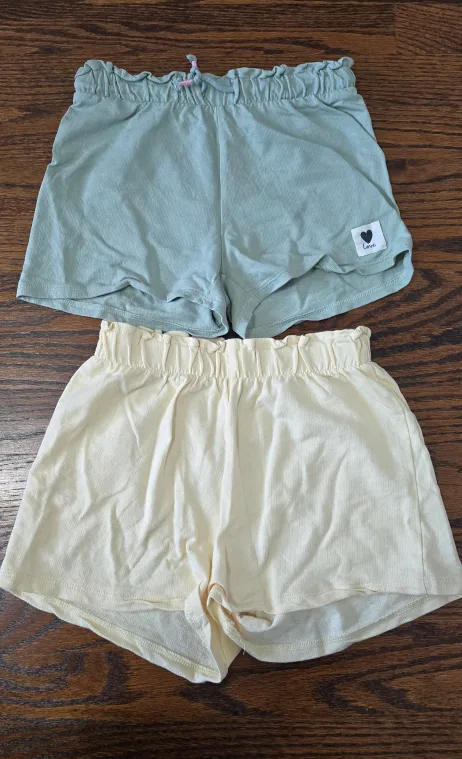 H&M Girls' Shorts, Size 8Y thumbnail