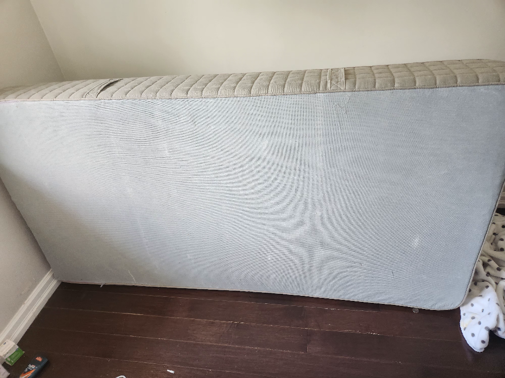 twine Single Mattress - Good Condition - photo 4
