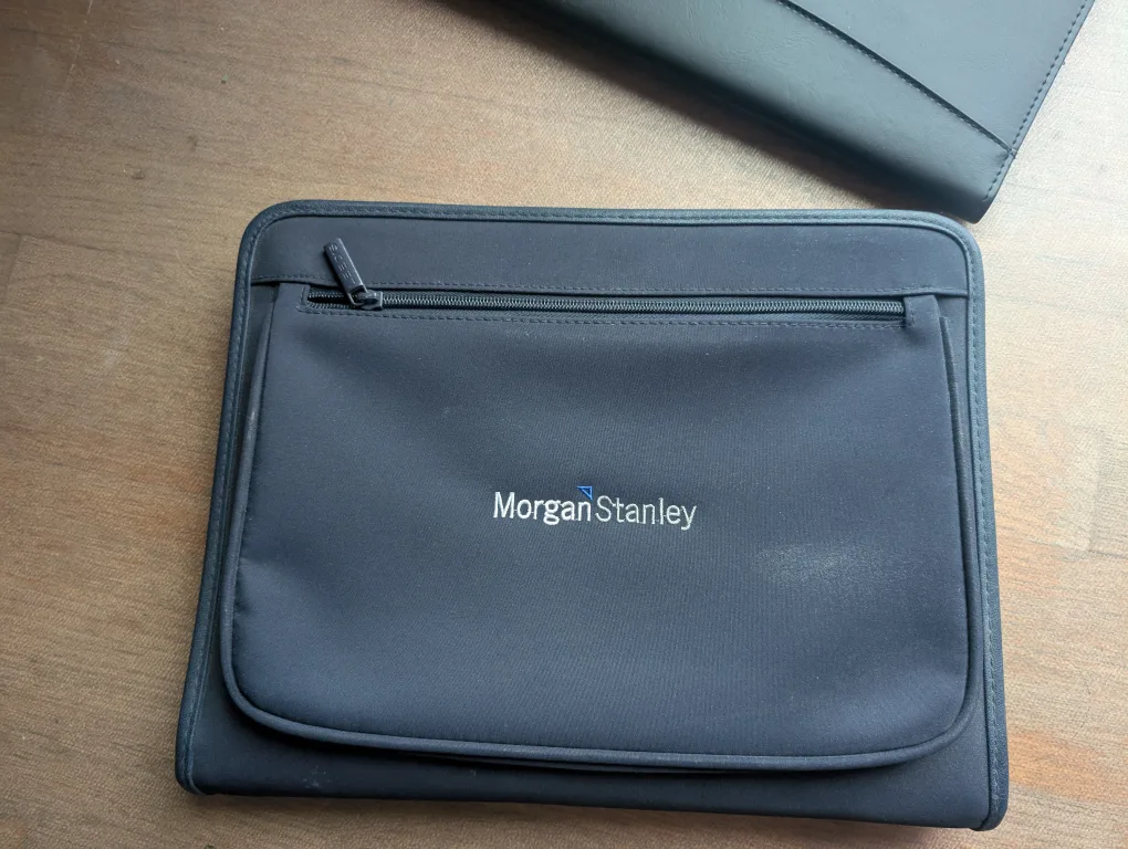 🧡 Morgan Stanley Zippered Portfolio Binder thumbnail