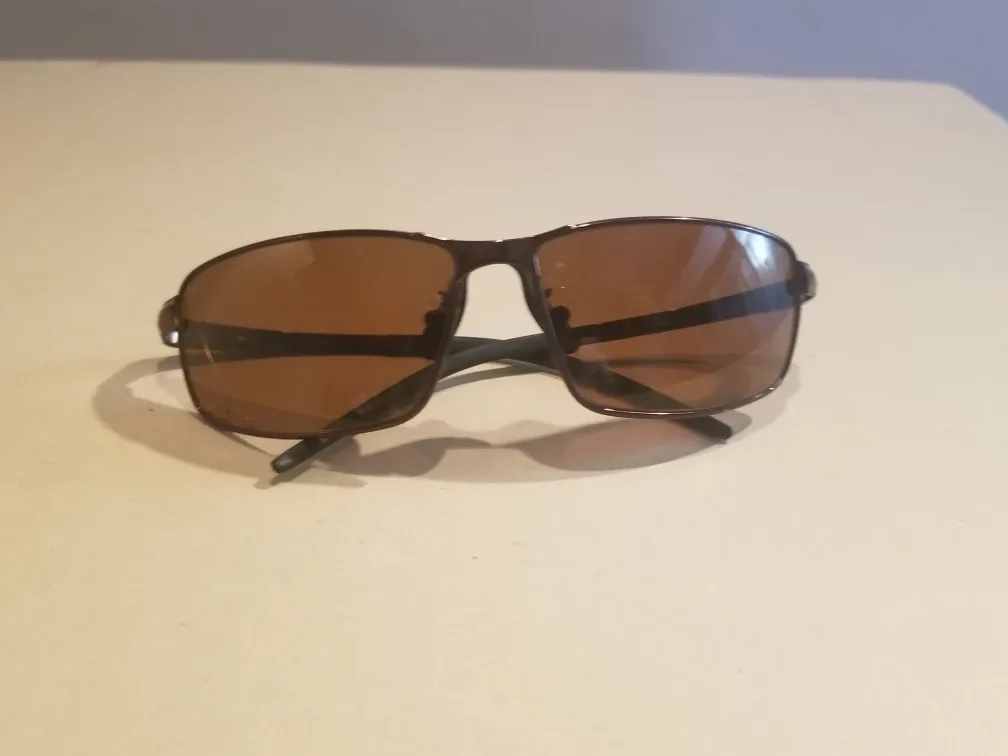 Sunglasses thumbnail