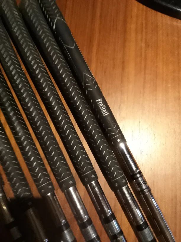 ( Bonus-SW) Wilson ProStaff Golf Iron Set image indicator(4)