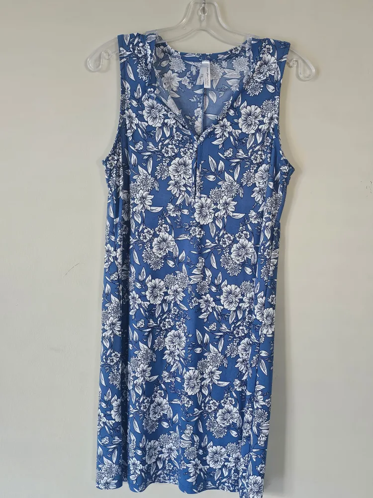 Floral Sleeveless Dress - Blue & White thumbnail