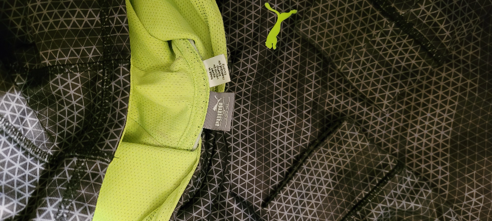 Puma Hoodie - Size M - photo 4