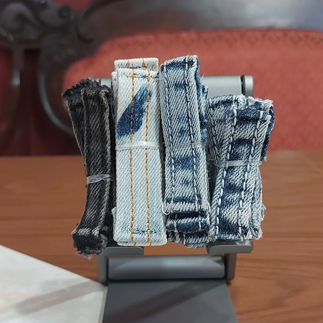 FREE denim belt loops 🇨🇦 thumbnail