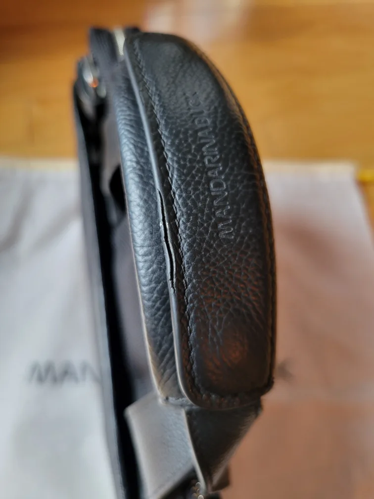 Mandarina Duck Black Nylon & Leather Laptop Messenger Bag image indicator(9)