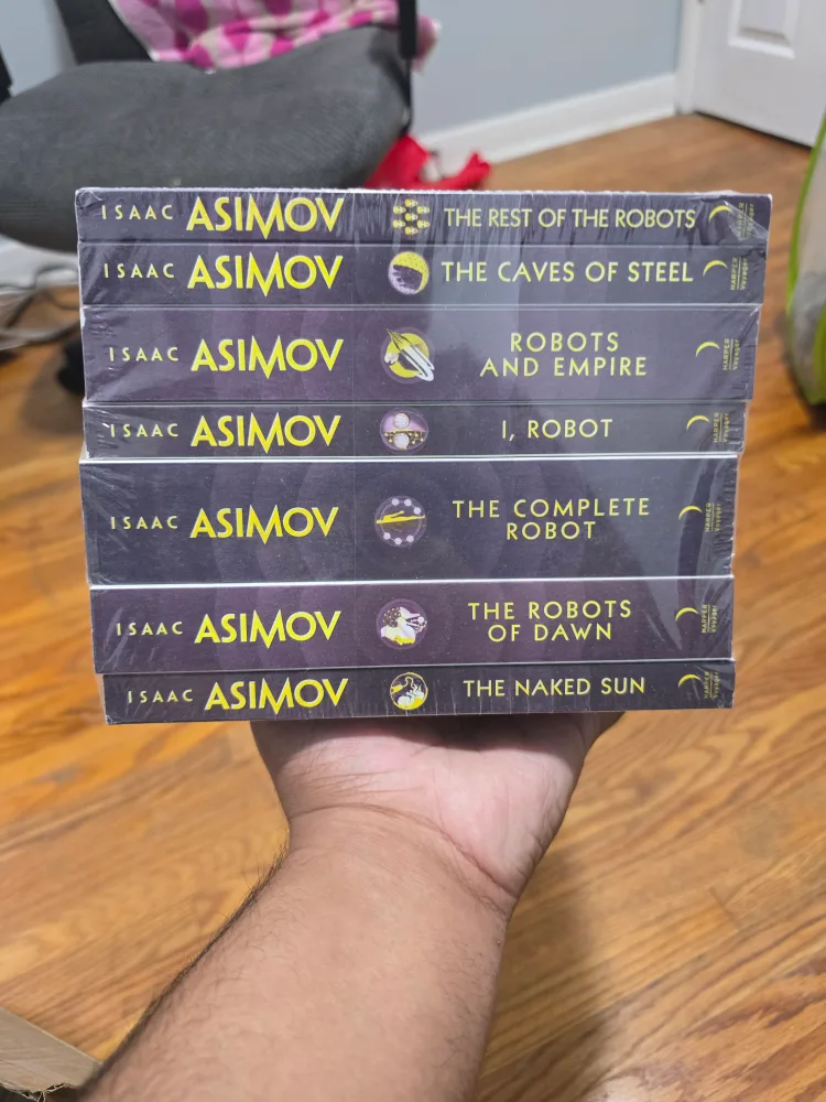 14 Books and Comics Collection image indicator(2)