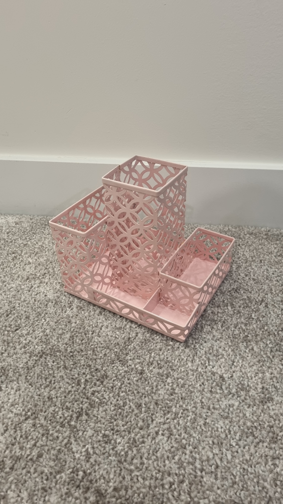 Desk Organizers, lego book ends & Bulletin Board - photo 5