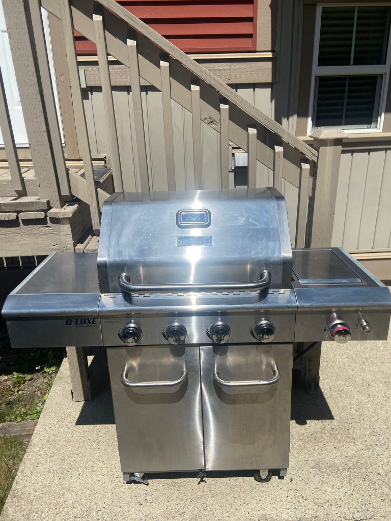 Nexgrill D'Lux Stainless Steel BBQ