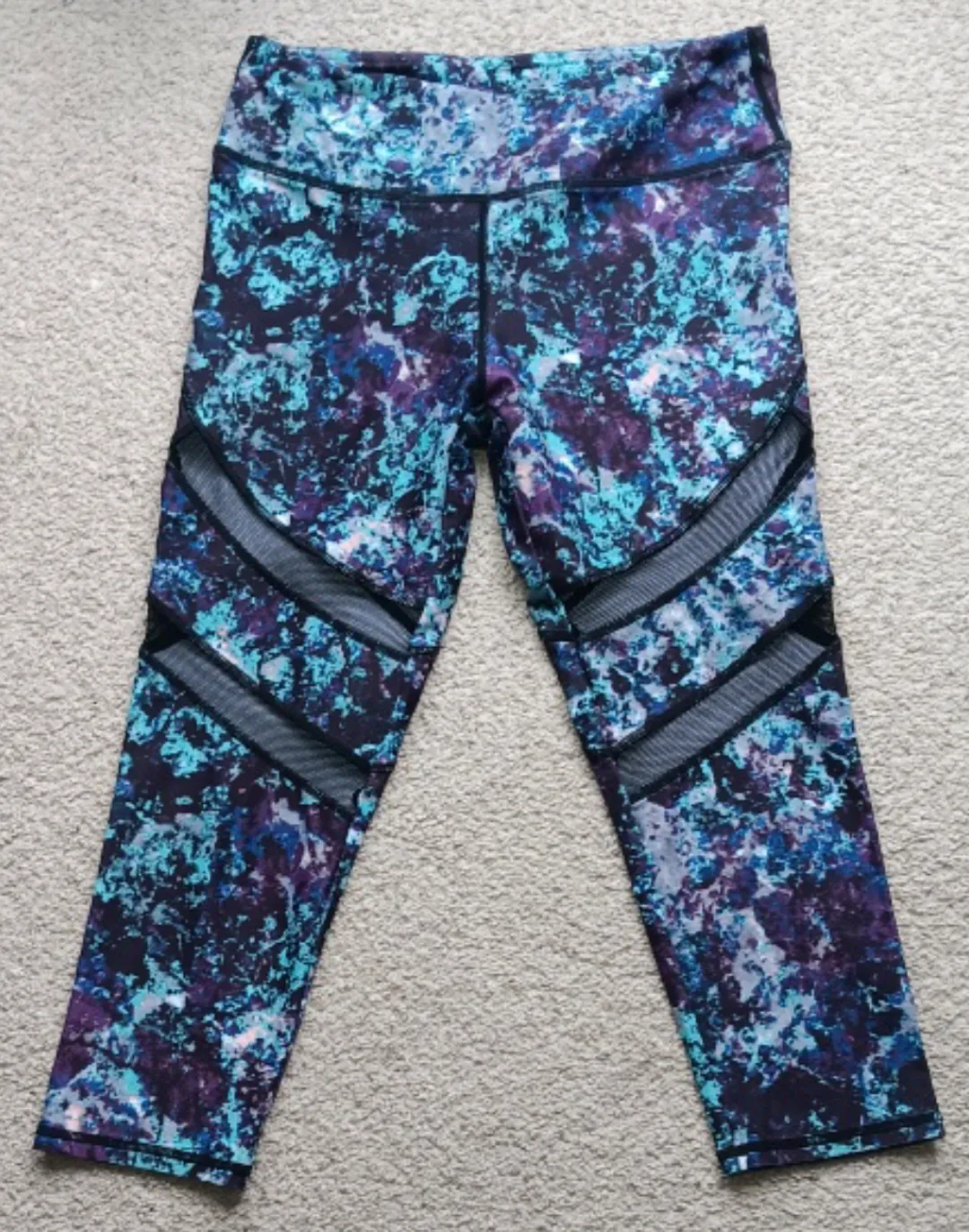 Patterned Capri Leggings with Mesh Detail thumbnail
