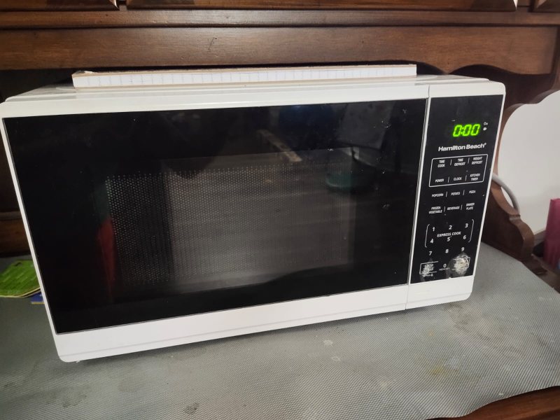Hamilton Beach Microwave Oven