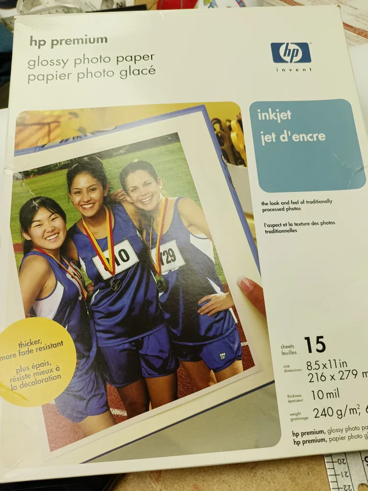 10 pcs HP Premium Glossy Photo Paper thumbnail