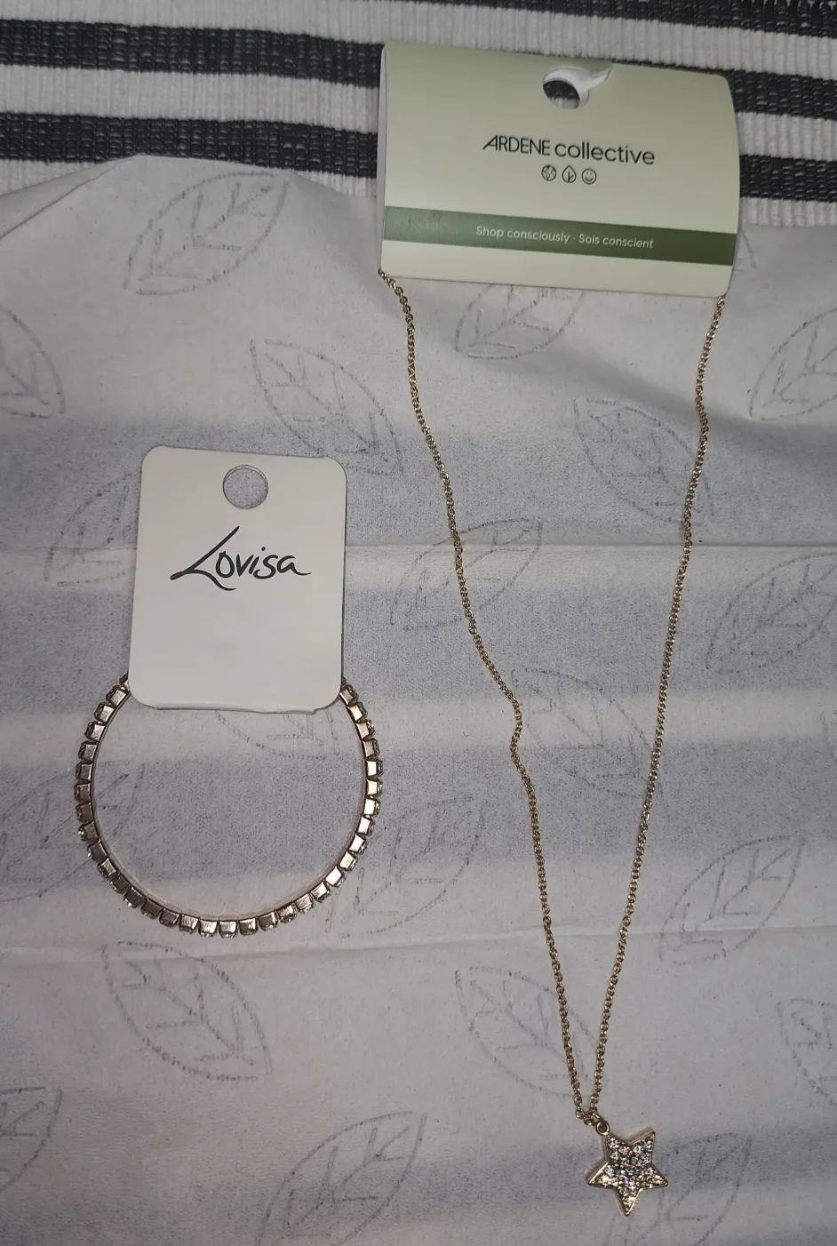 Lovisa Bangle & Ardene Collective Star Necklace Set thumbnail
