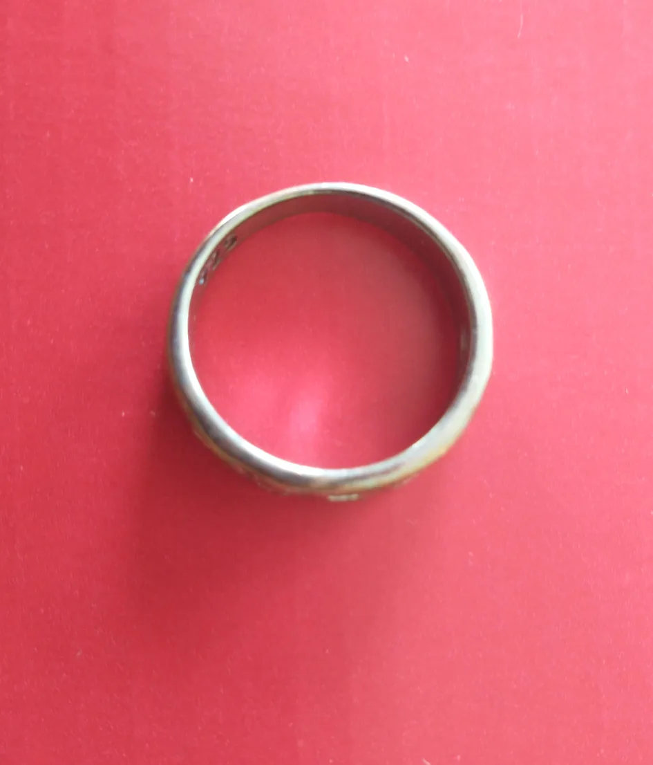 Ring thumbnail