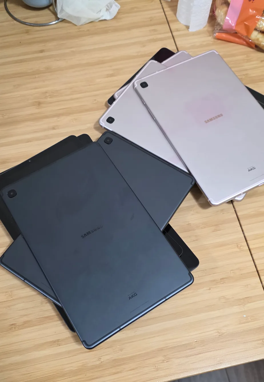 Samsung Galaxy Tab S6 Lite - SM-P610 thumbnail