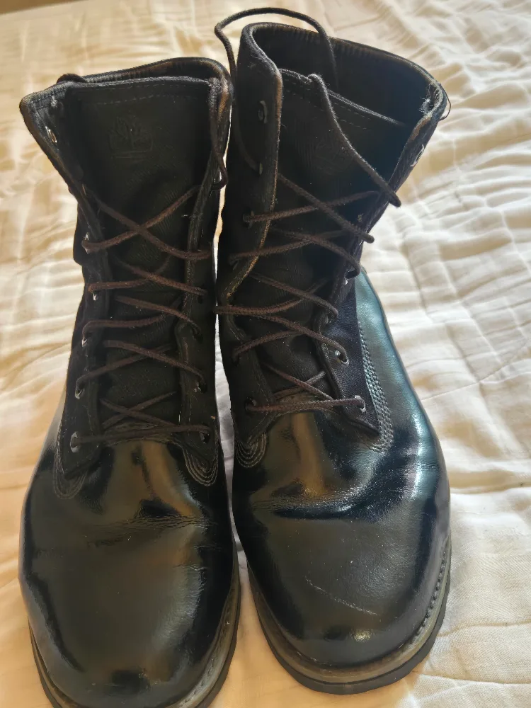 Timberland Black Roll Top Boots thumbnail