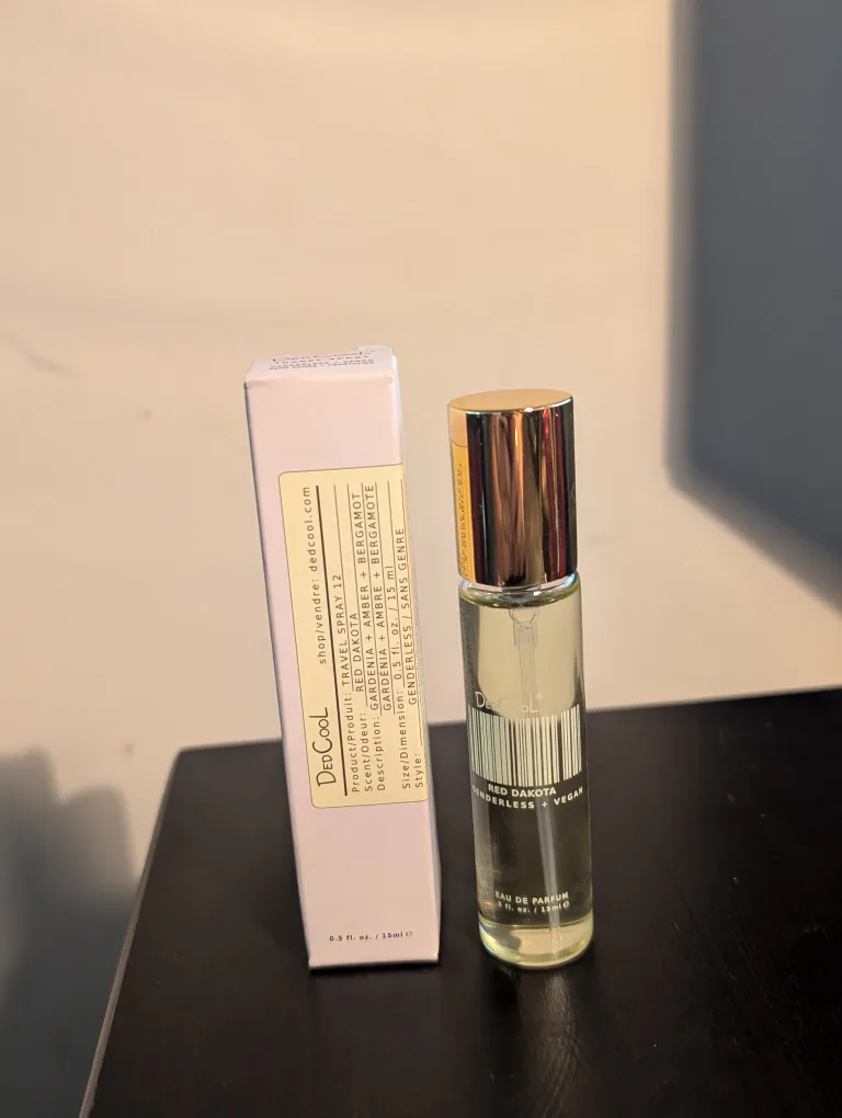 DedCool Red Dakota Travel Spray 12 (0.5 fl oz) thumbnail