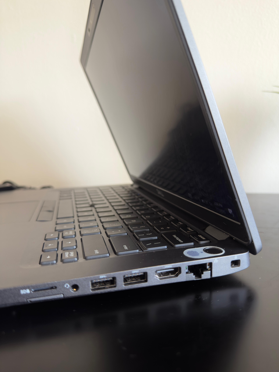 Dell Laptop - Black - photo 3