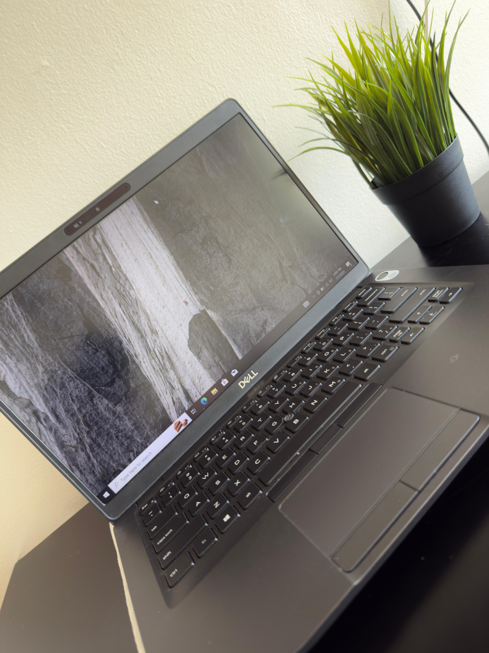 Dell Laptop - Black - photo 5