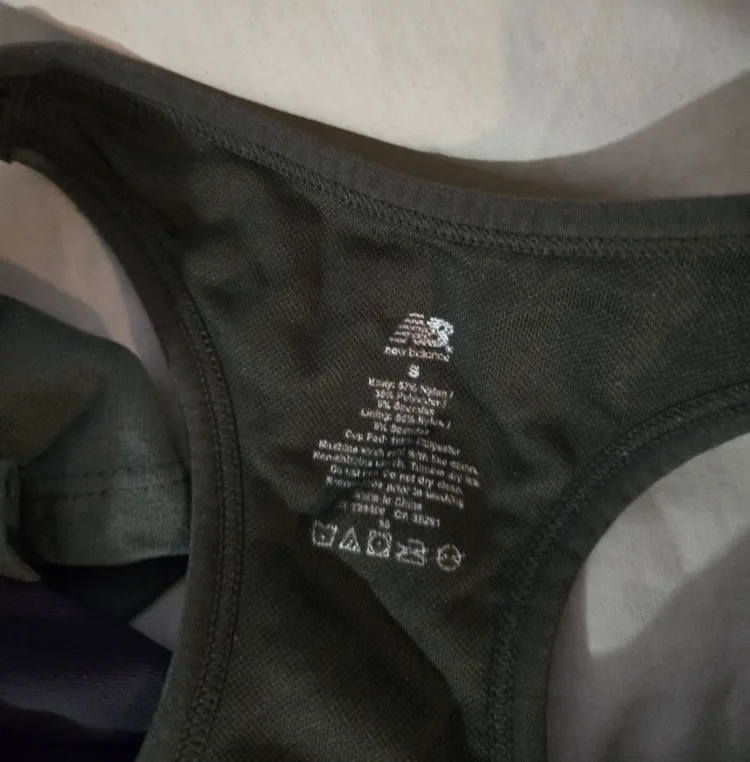 💞Womens Workout clothes bundle 🌹 Sports Bras & Leggings image indicator(10)