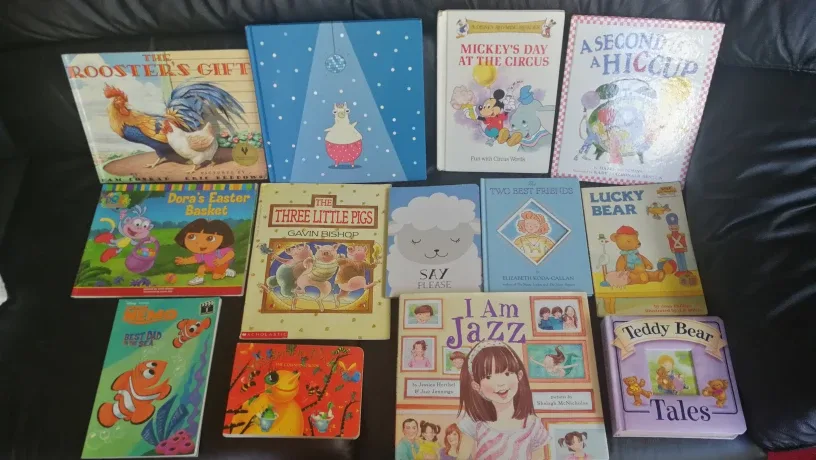 Children's Books Bundle (age 2-8) thumbnail