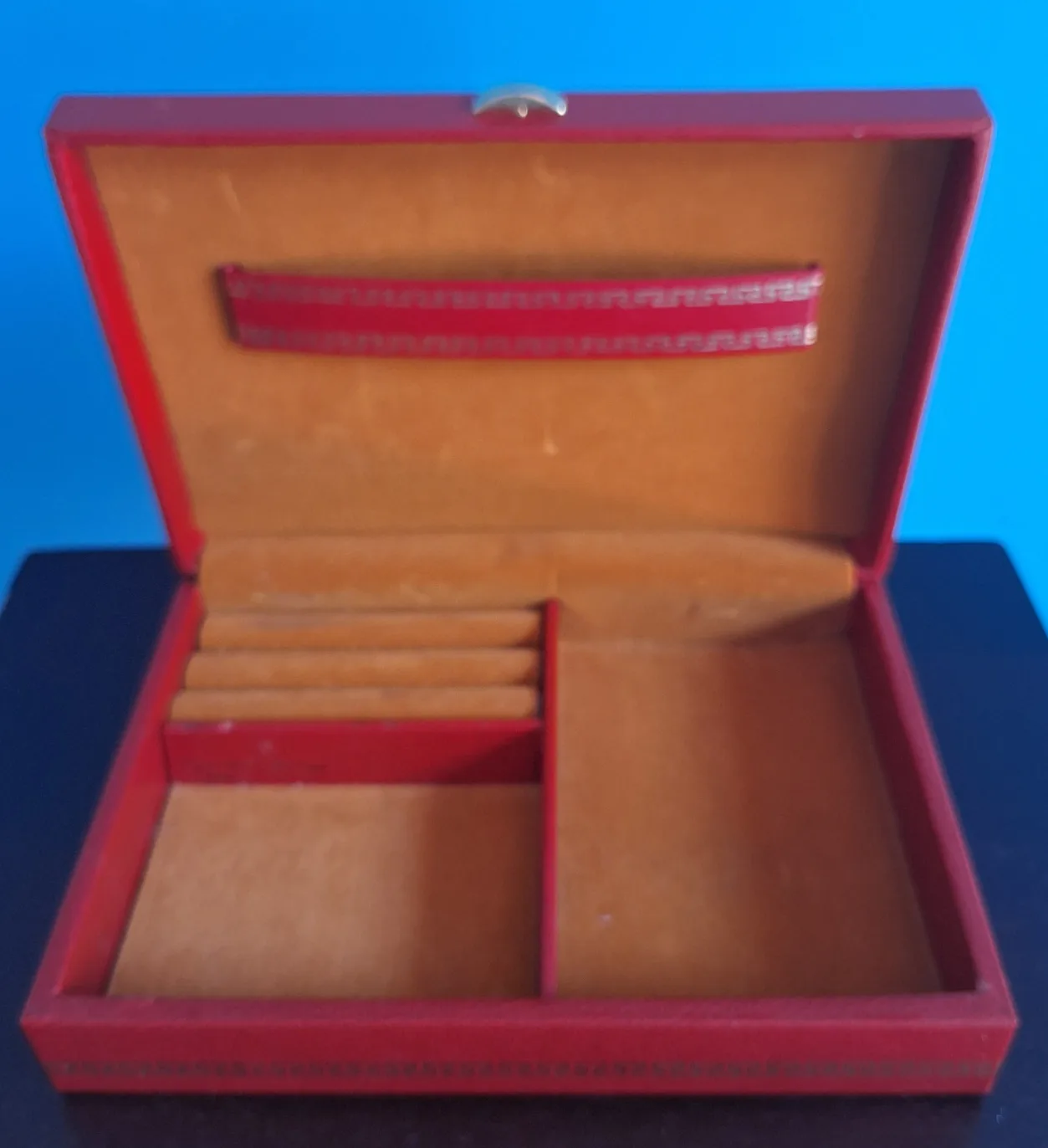 Vintage Lord  Buxton Red Leather Jewelry Box image indicator(5)