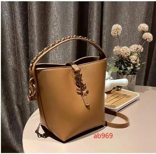 Fashion Bucket Bag thumbnail