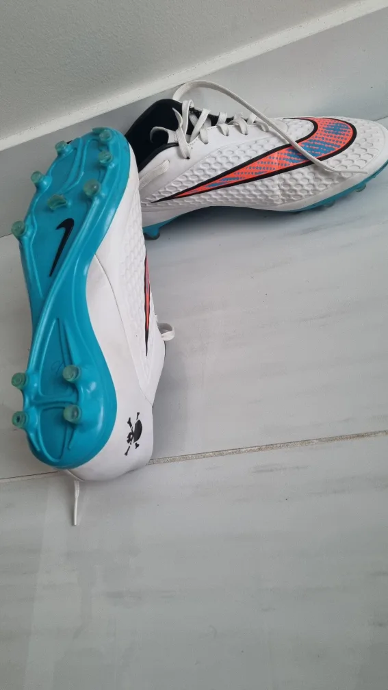 Nike Hypervenom Soccer Cleats, 9.5 image indicator(4)