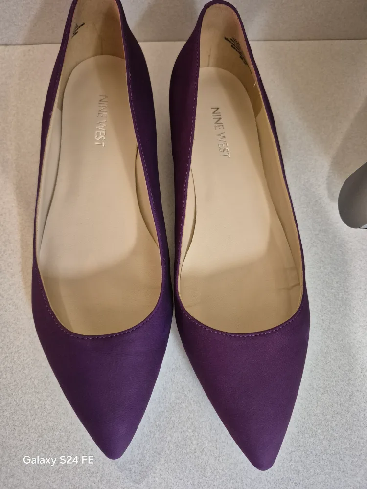 Nine West Purple Flats - Size 8M thumbnail