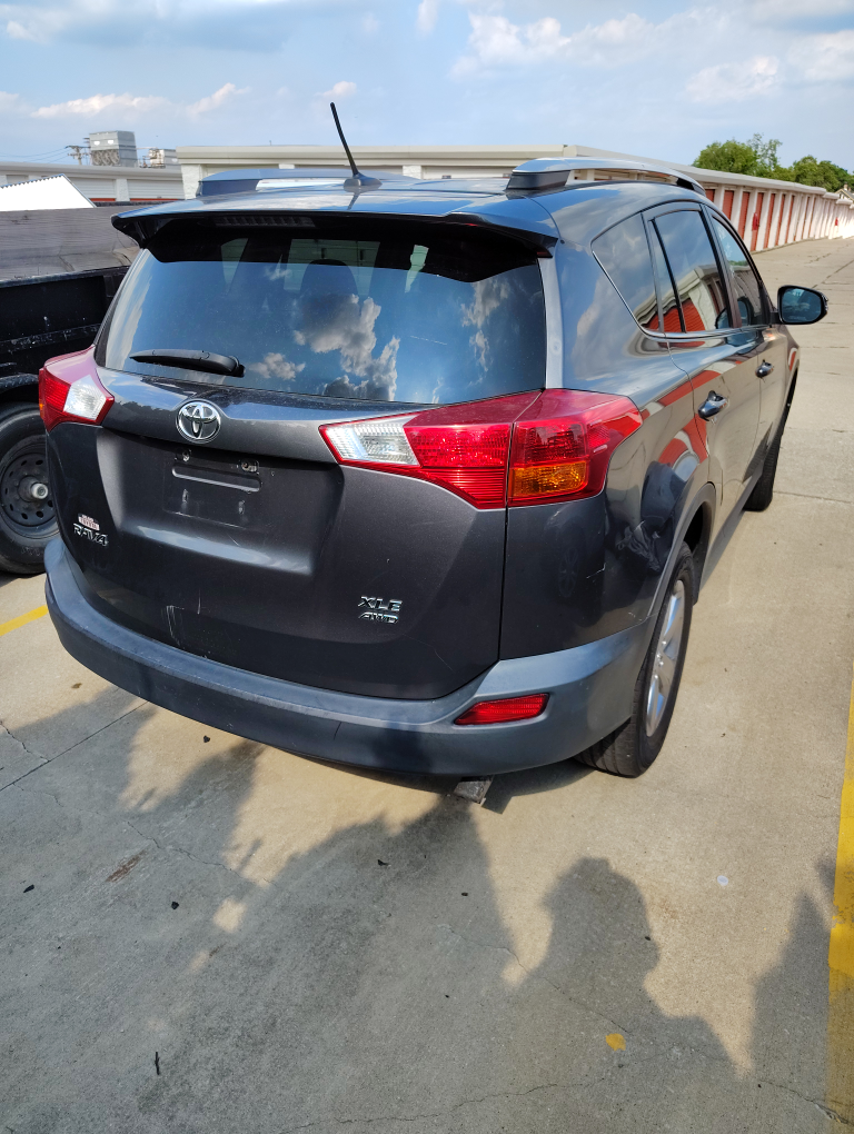 Toyota RAV4 2015