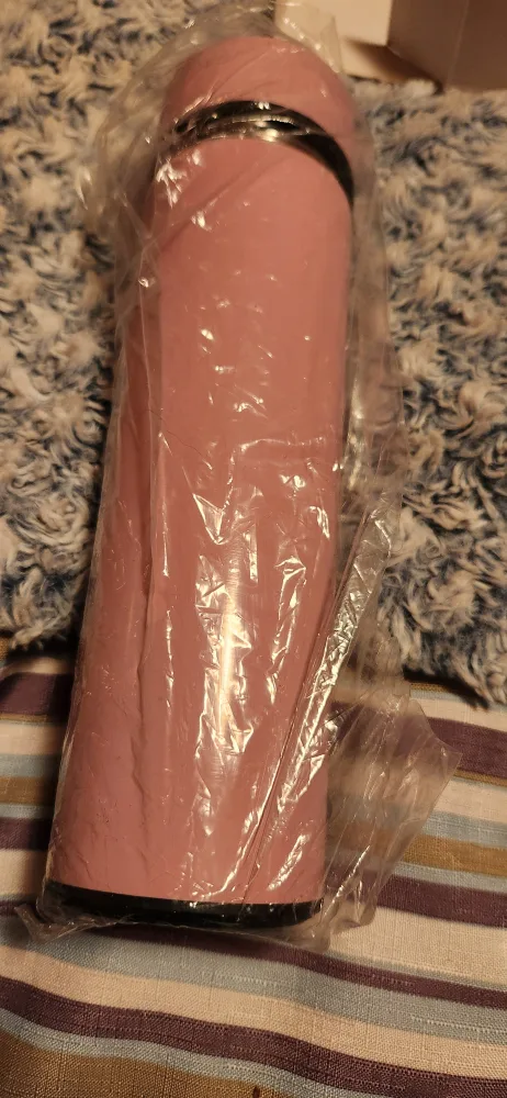 Pink Thermal Bottle - New in Box! 🇨🇦 image indicator(3)
