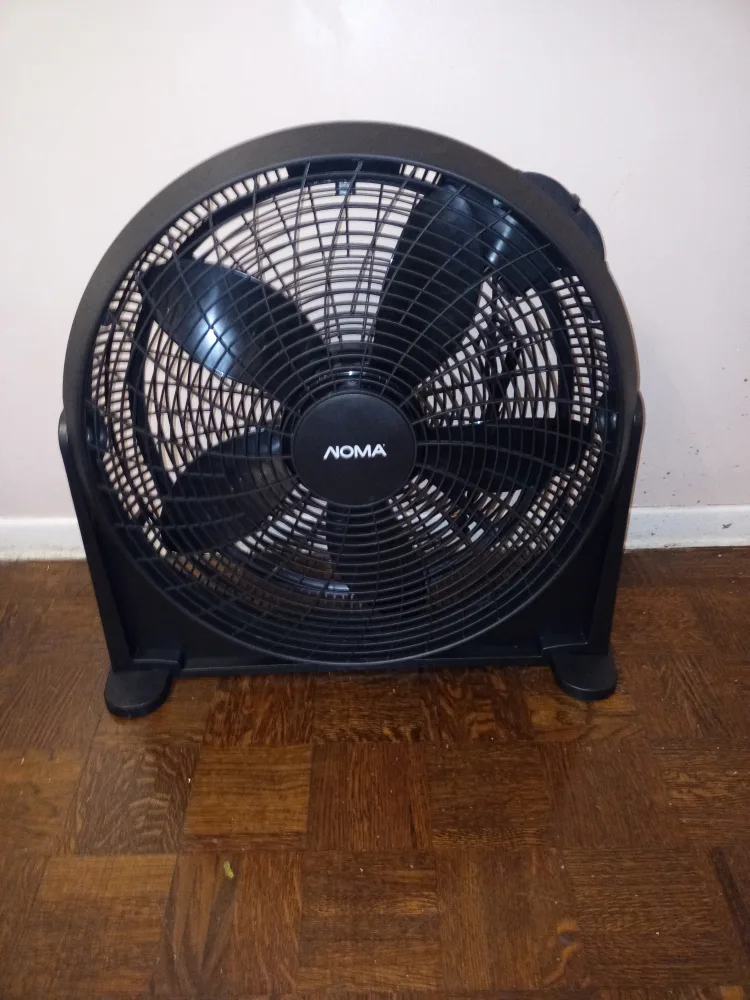 Noma Fan 20" - 5 Blades - 3 Speeds - Floor Or Wall Mounted thumbnail