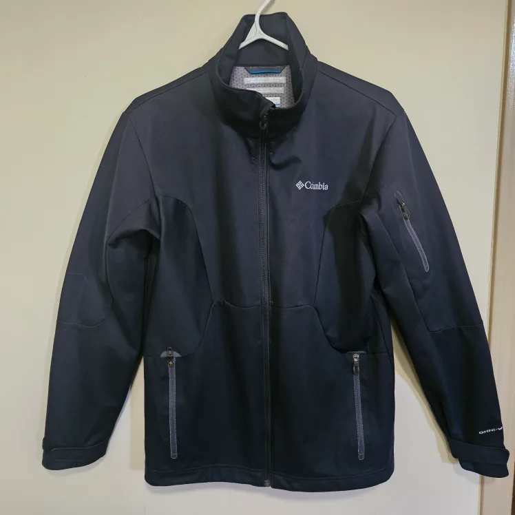 Columbia Black Jacket - Size M