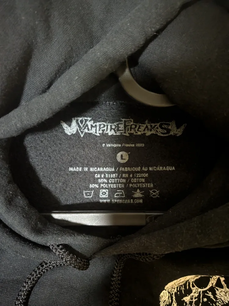 Vampire Freaks Black Dragon & Skulls Hoodie - Size L image indicator(4)