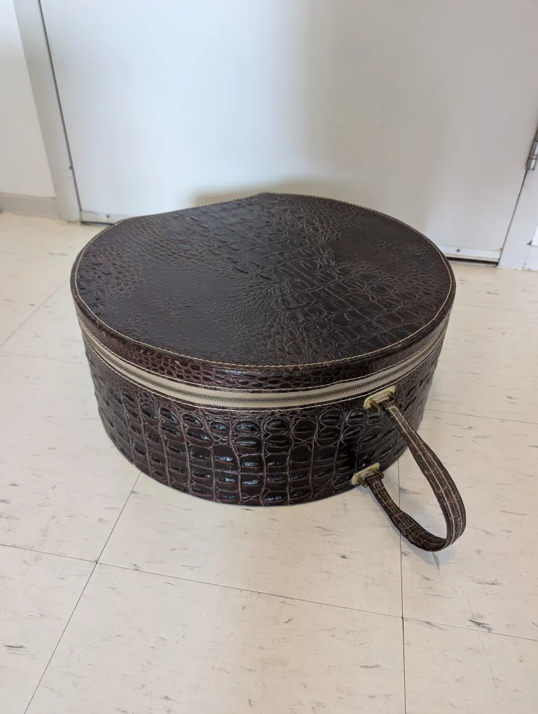 Vintage Brown Croc-Embossed Hat Box thumbnail