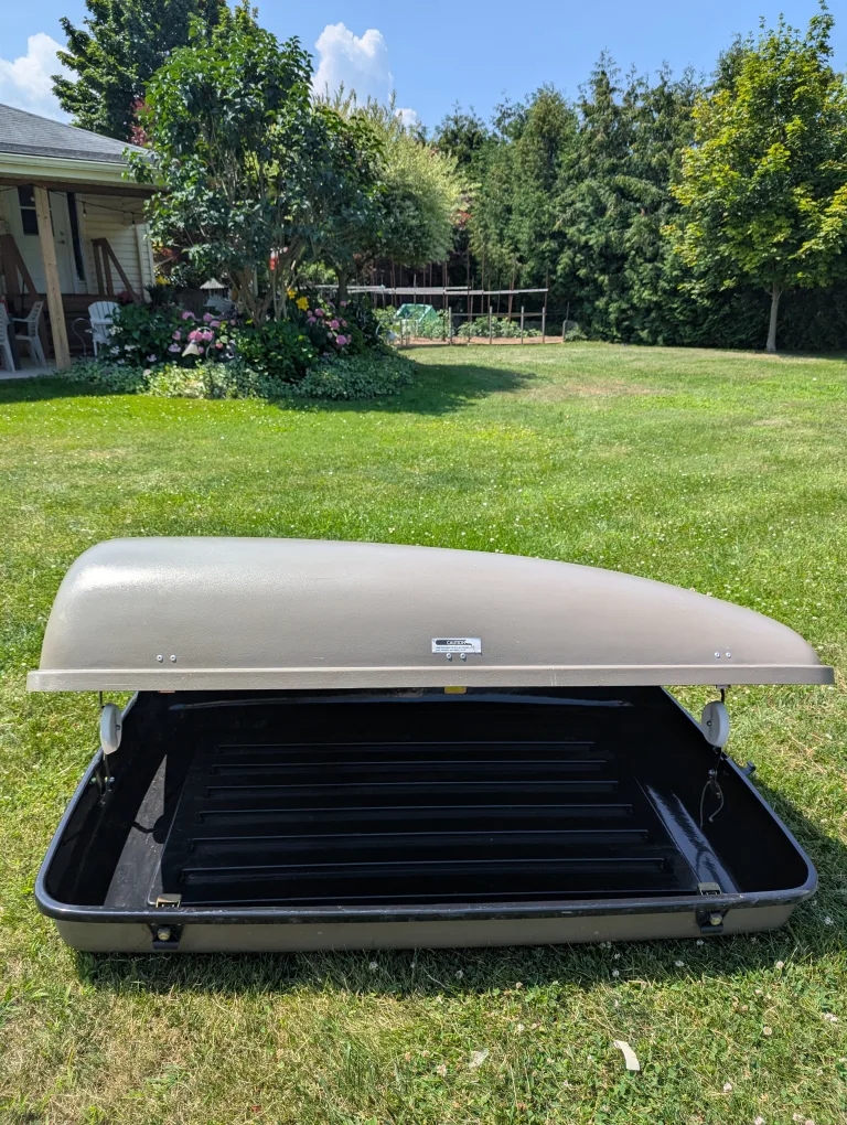 Thule Sidekick Rooftop Cargo Carrier - Used image indicator(2)