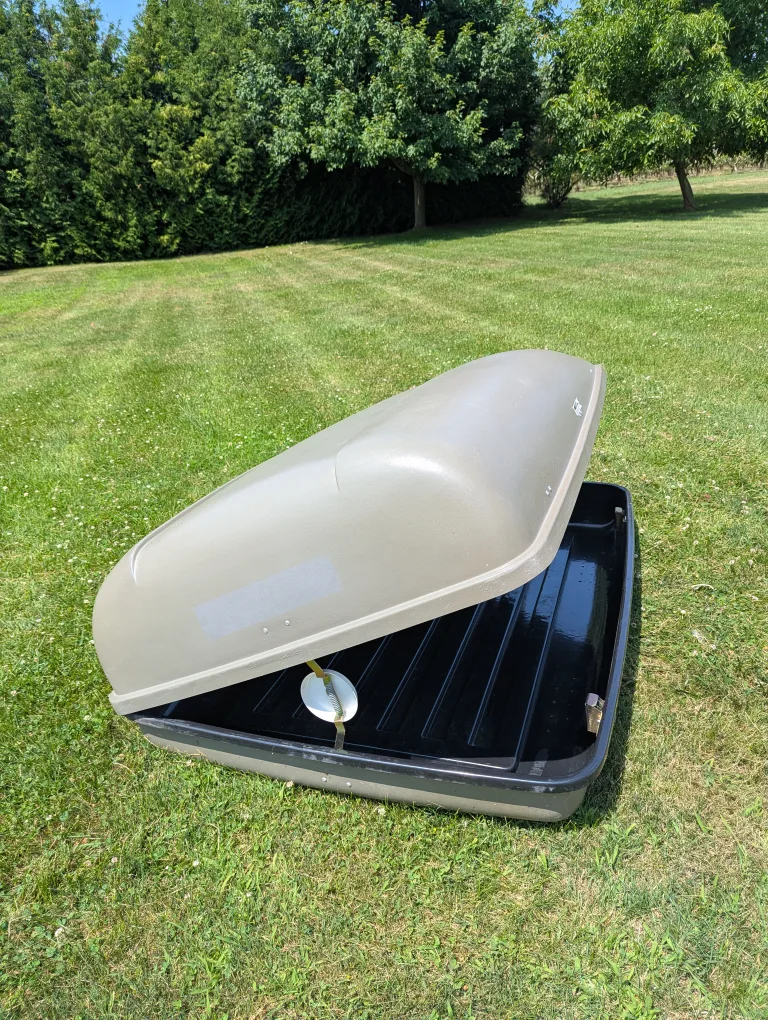 Thule Sidekick Rooftop Cargo Carrier - Used image indicator(3)