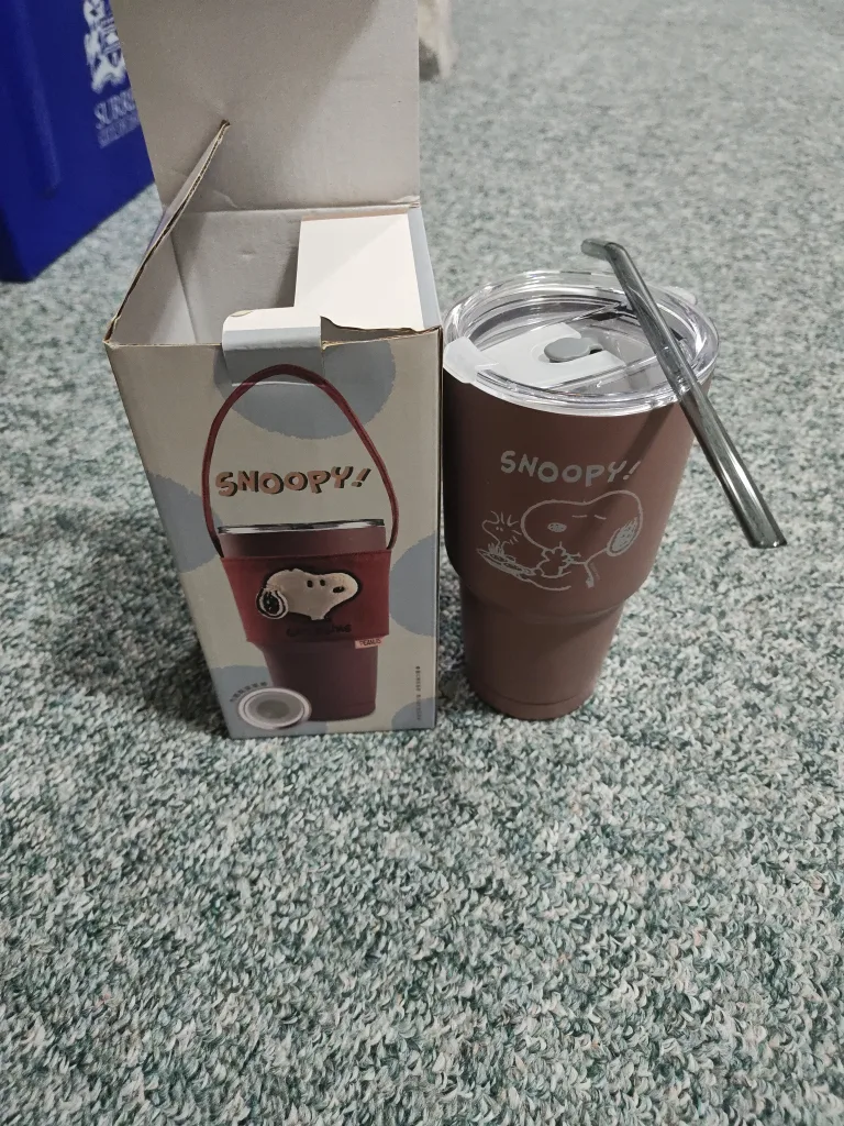 Snoopy Tumbler with Brown Bear Topper image indicator(2)