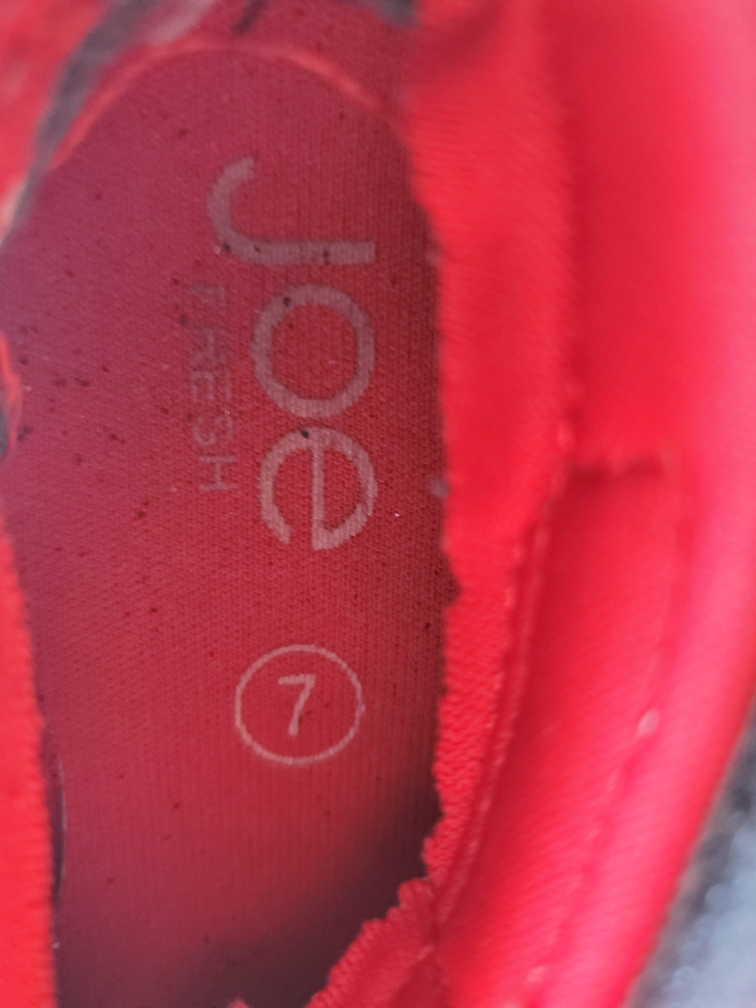 Kids' Water Shoes (size 7 and 8) - photo 5
