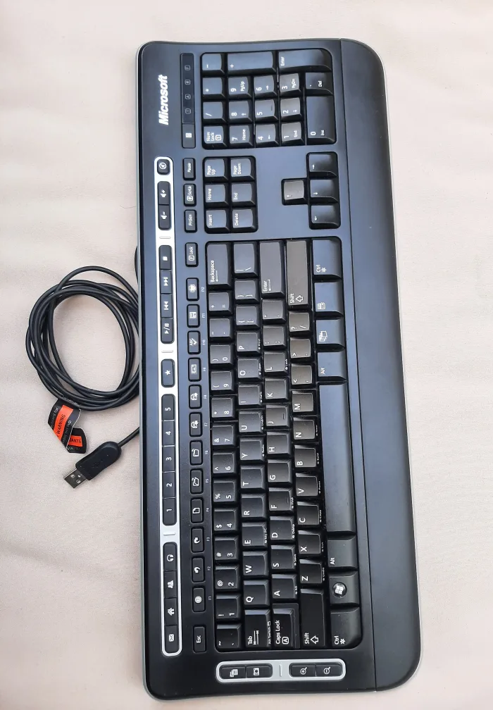 Microsoft Digital Media Keyboard 3000 thumbnail