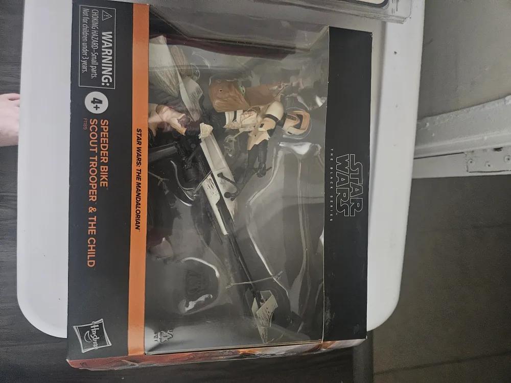 Star Wars Speeder Bike Scout Trooper & The Child thumbnail