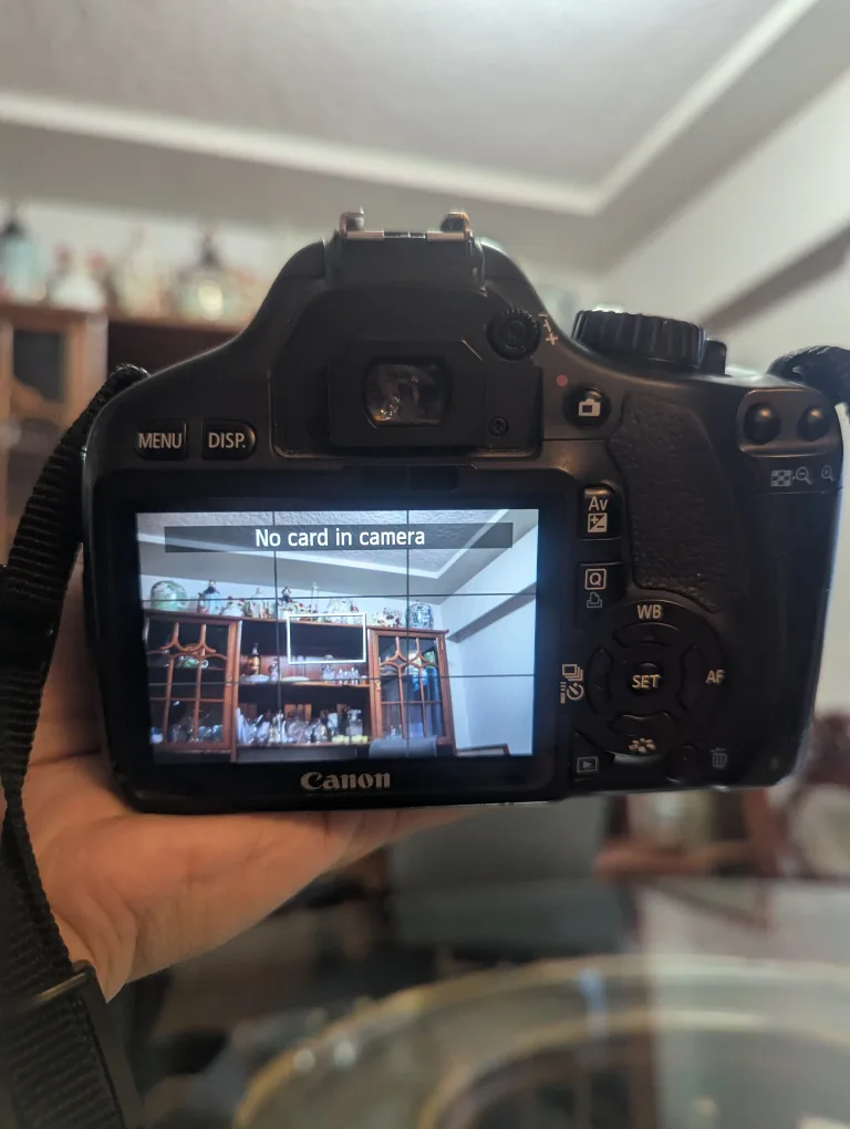 Canon T2i Camera (AMAZING CONDITION) image indicator(7)